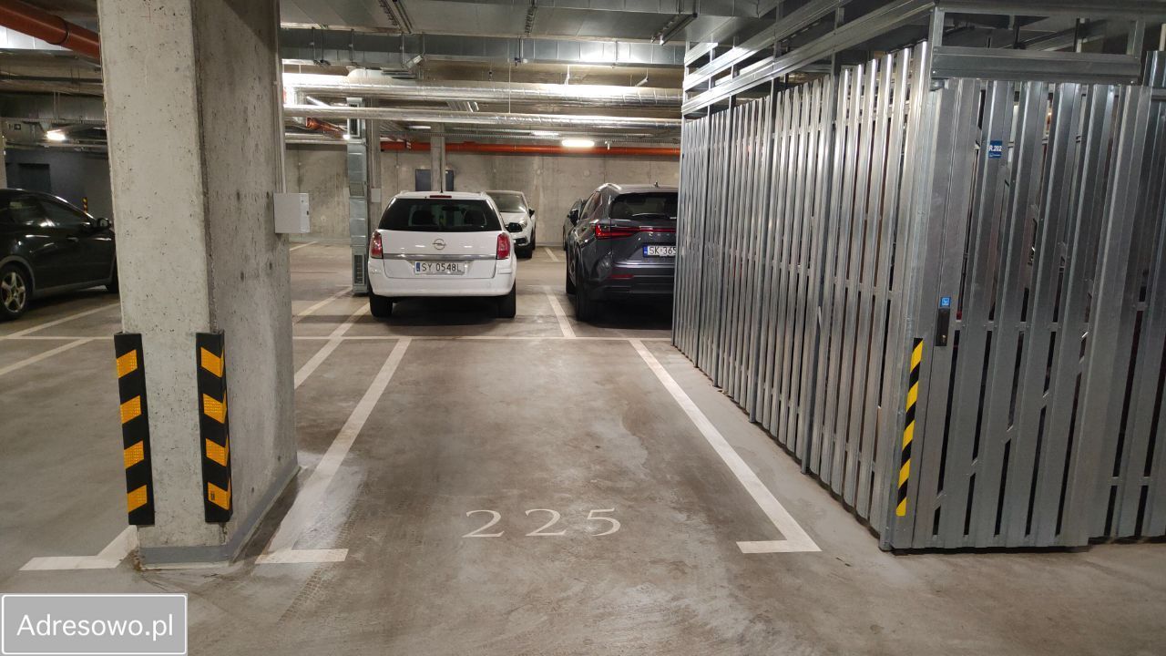 Lokal Katowice Muchowiec, ul. gen. Władysława Sikorskiego. Zdjęcie 4