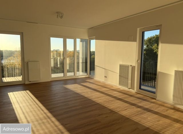 Mieszkanie 4-pokojowe Warszawa Praga-Północ, ul. Jagiellońska. Zdjęcie 1