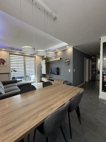 Mieszkanie 3-pokojowe Poznań Jeżyce, ul. Kościelna. Zdjęcie 1