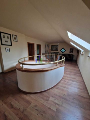 dom wolnostojący, 7 pokoi Kiełczów. Zdjęcie 7