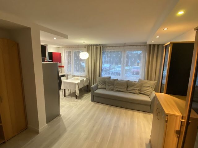 Mieszkanie 3-pokojowe Jelenia Góra Zabobrze. Zdjęcie 1