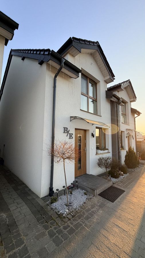 bliźniak, 4 pokoje Reda, ul. Warzywnicza. Zdjęcie 2