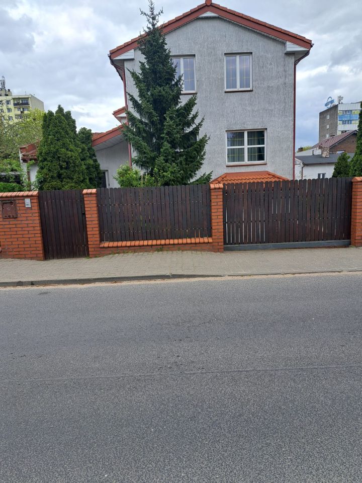 dom wolnostojący, 7 pokoi Toruń Jakubskie Przedmieście, ul. Studzienna