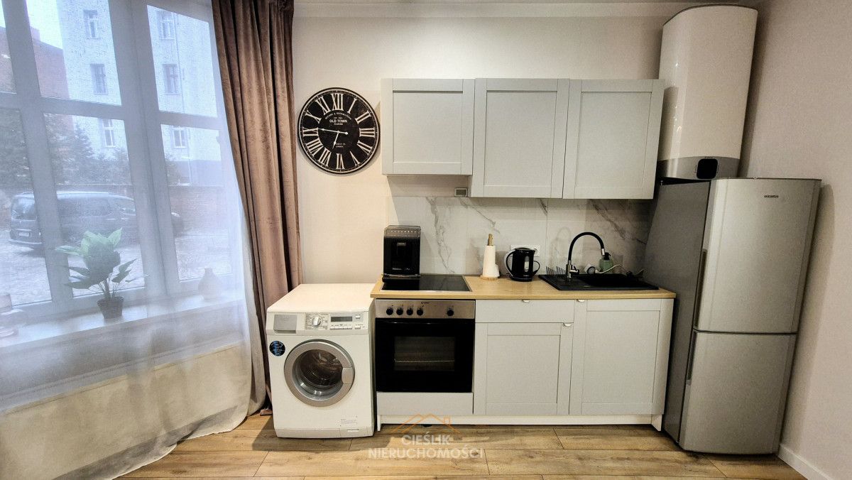 Mieszkanie 1-pokojowe Bytom Śródmieście, ul. Adama Mickiewicza. Zdjęcie 1