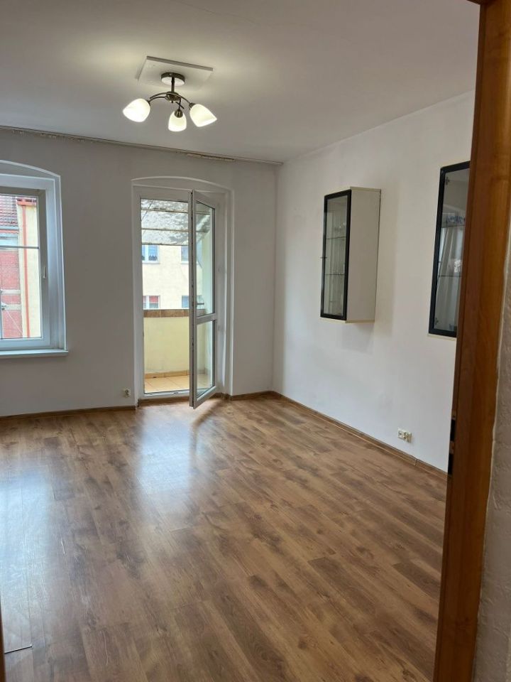 Mieszkanie 1-pokojowe Legnica. Zdjęcie 1