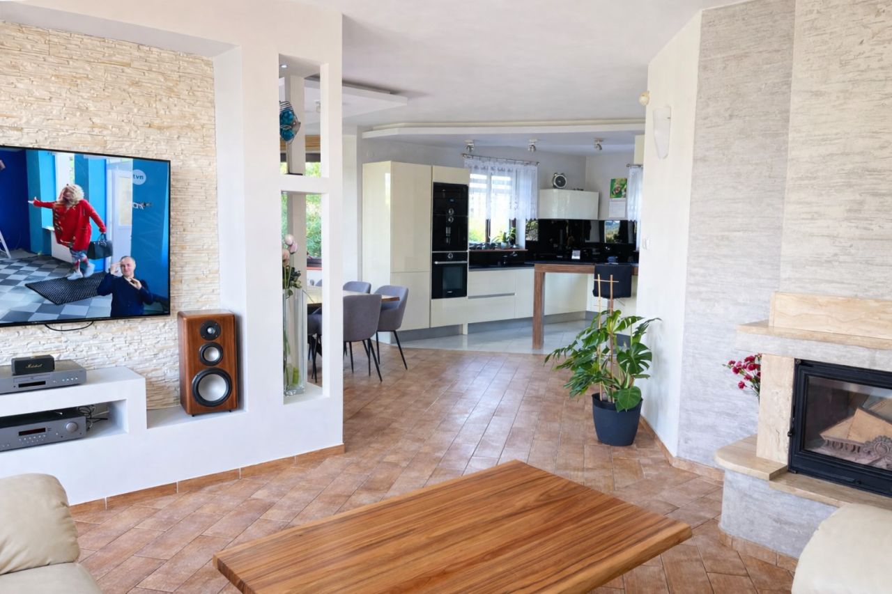 dom wolnostojący, 6 pokoi Rzeszotary, ul. Dworska. Zdjęcie 7