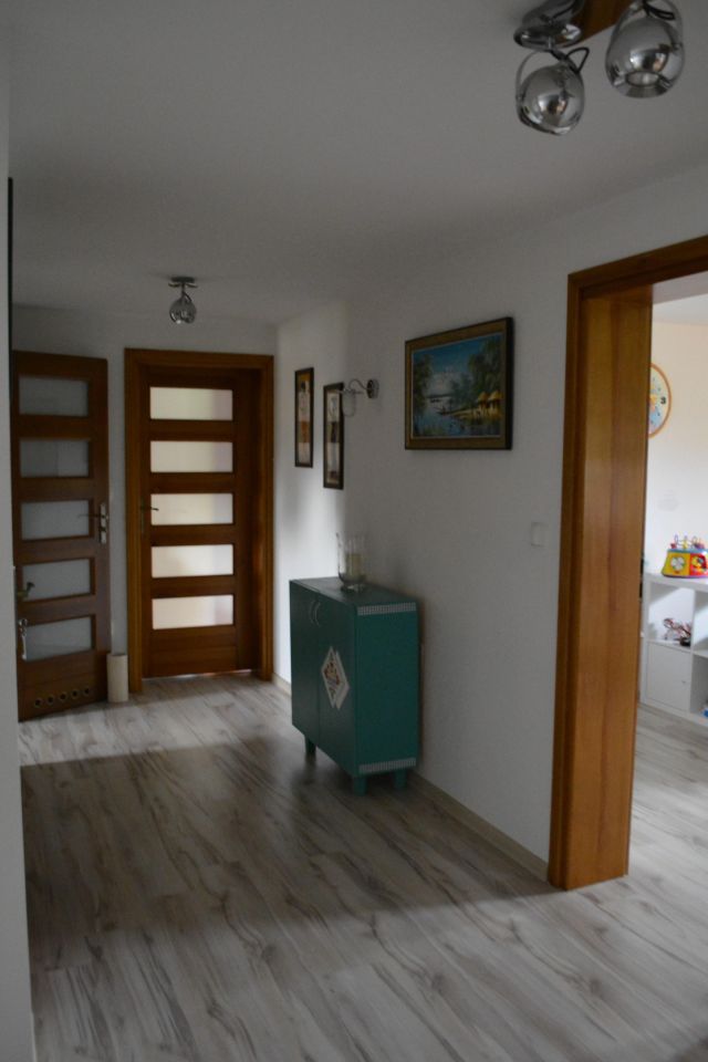 dom wolnostojący, 6 pokoi Gorzyce Piaski. Zdjęcie 18