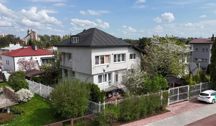 dom wolnostojący, 6 pokoi Krosno, ul. Wincentego Witosa