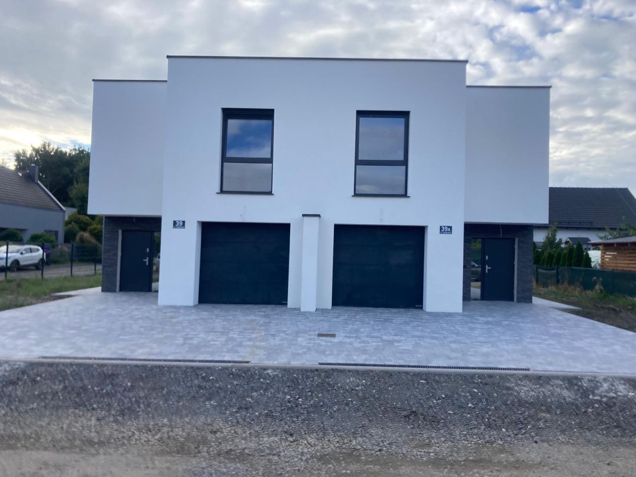 bliźniak, 5 pokoi Opole Chmielowice, ul. Dereniowa