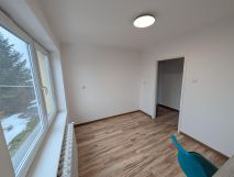 Mieszkanie 3-pokojowe Książ Wielki Mirów-Zamek, ul. Mikołaja Reja. Zdjęcie 3