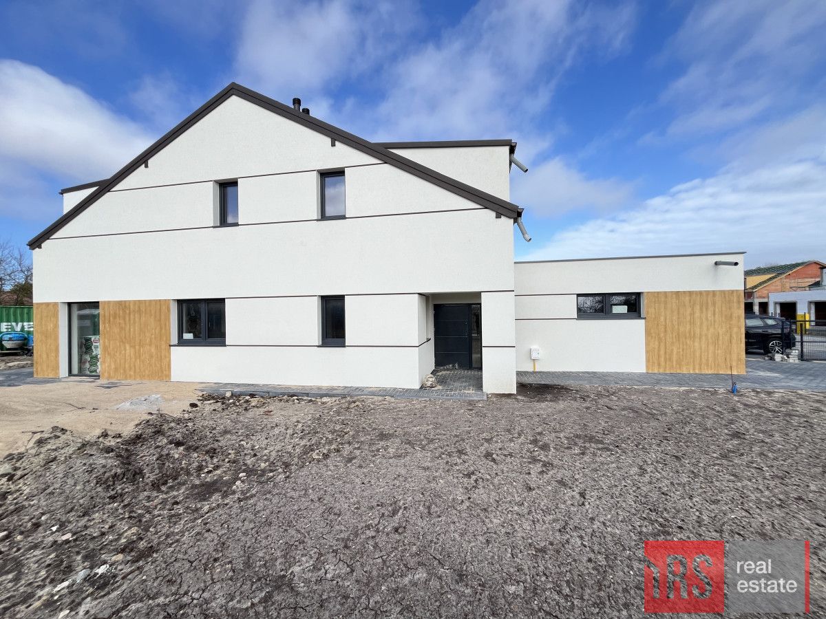 bliźniak, 6 pokoi Kołobrzeg. Zdjęcie 5