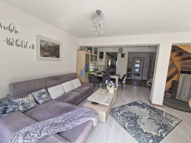 dom szeregowy, 5 pokoi Mirków. Zdjęcie 6