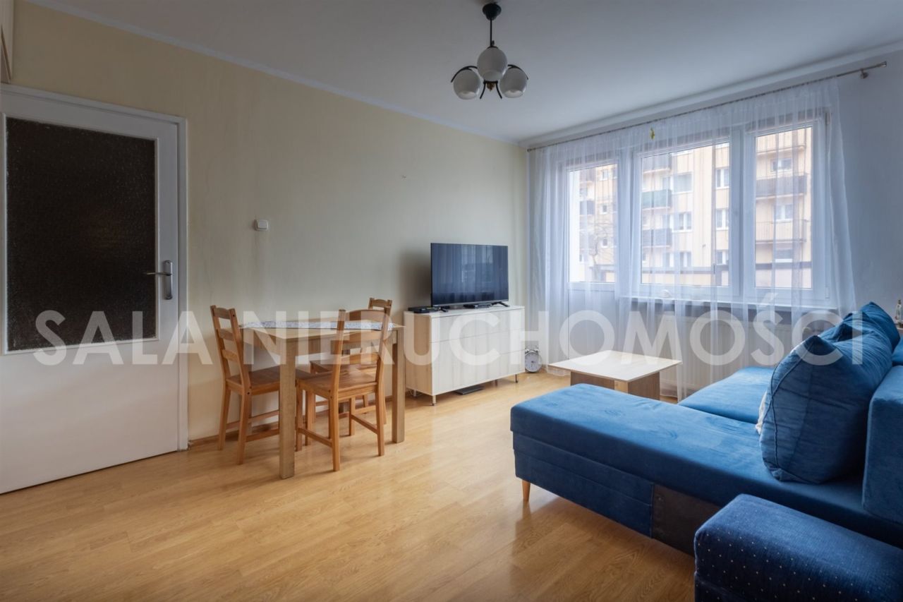 Mieszkanie 3-pokojowe Bydgoszcz Błonie, ul. Konstantego Ildefonsa Gałczyńskiego. Zdjęcie 4