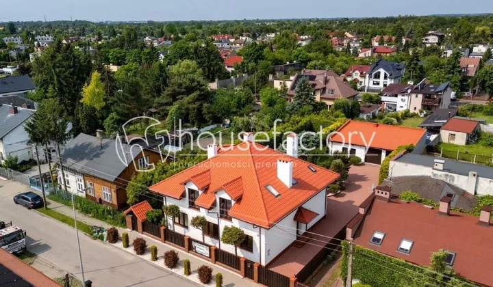 dom wolnostojący, 7 pokoi Łódź Górna