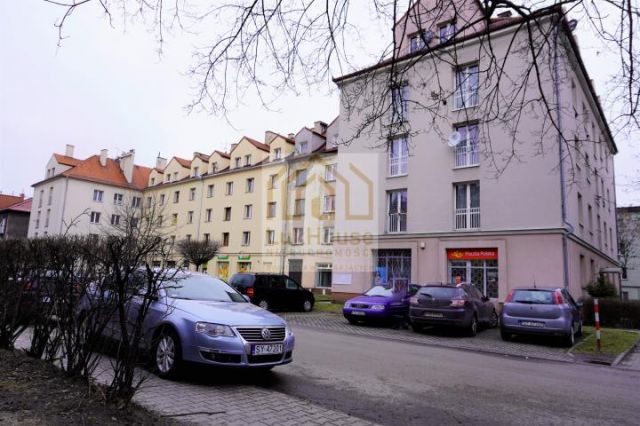 Mieszkanie 2-pokojowe Bytom, ul. Bartosza Głowackiego. Zdjęcie 1