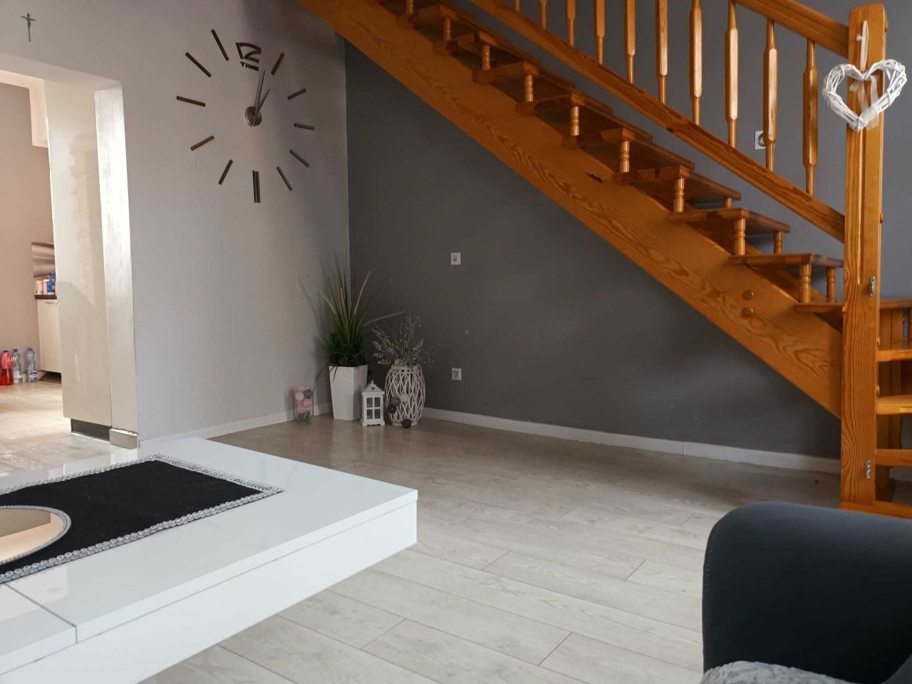 Mieszkanie 4-pokojowe Poniec. Zdjęcie 2