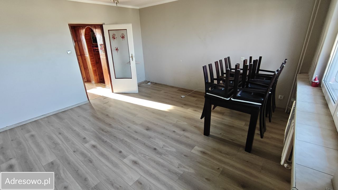 Mieszkanie 4-pokojowe Starachowice, ul. Graniczna. Zdjęcie 1