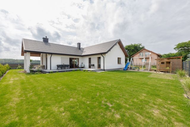 dom wolnostojący, 4 pokoje Szadki. Zdjęcie 19