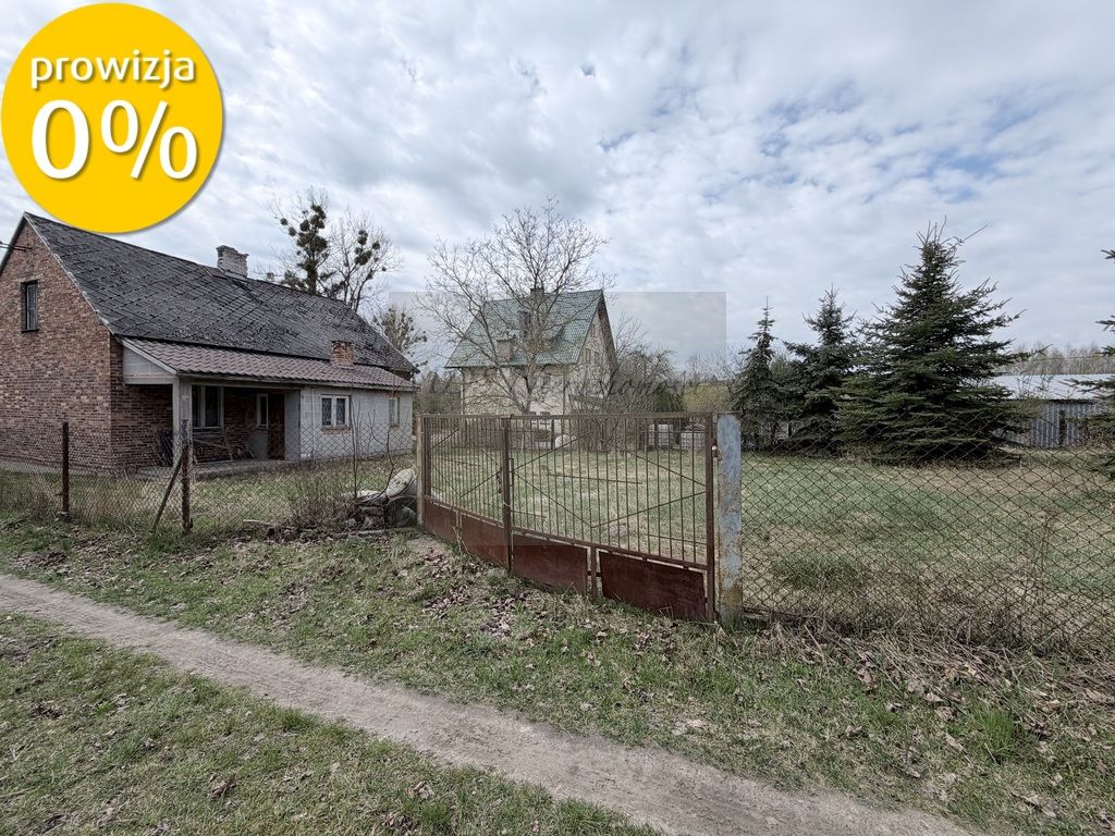 dom wolnostojący, 2 pokoje Lasek. Zdjęcie 13