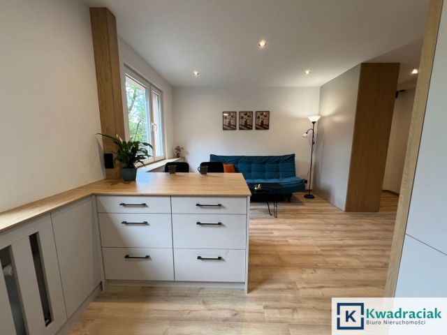 Mieszkanie 3-pokojowe Krosno, ul. Powstańców Warszawskich. Zdjęcie 6