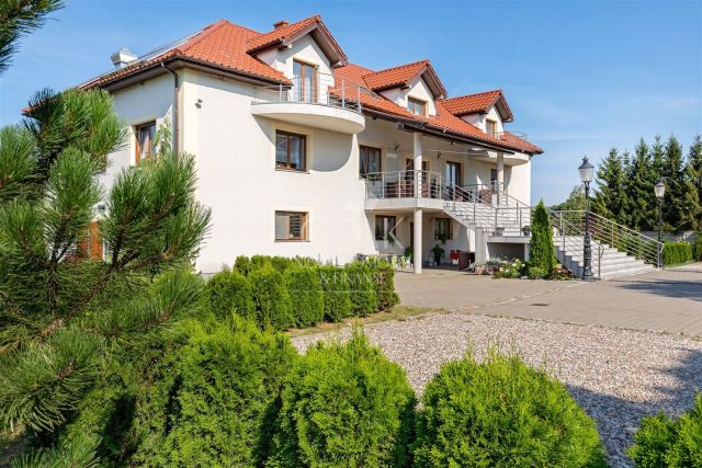 Hotel/pensjonat Świerzno. Zdjęcie 2