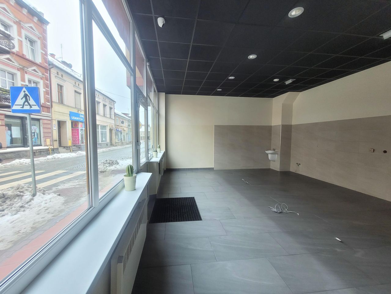 Lokal Mrągowo Centrum, ul. Królewiecka. Zdjęcie 2