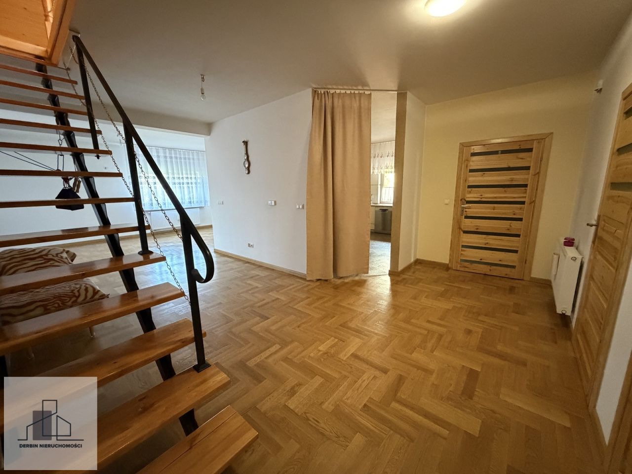 dom wolnostojący, 5 pokoi Sochaczew. Zdjęcie 8