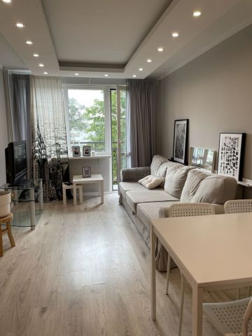 Mieszkanie 3-pokojowe Toruń Bydgoskie Przedmieście, al. 700-lecia Torunia. Zdjęcie 1