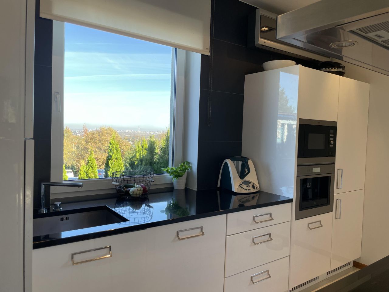 dom wolnostojący, 5 pokoi Libertów Działy, ul. Korczynowa. Zdjęcie 3