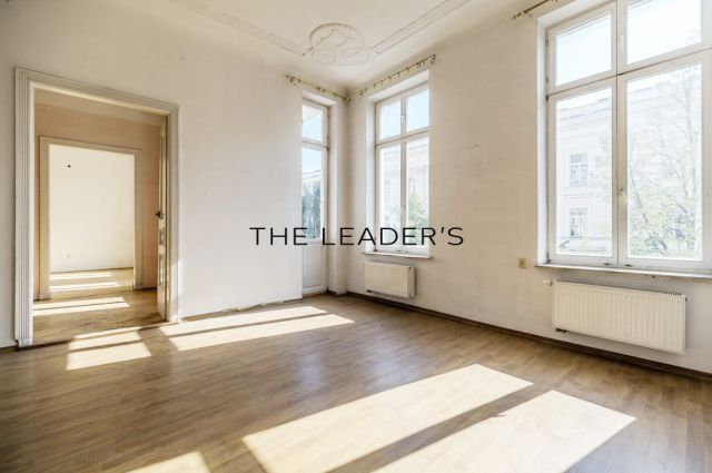 Mieszkanie 5-pokojowe Warszawa Śródmieście, ul. Stanisława Noakowskiego. Zdjęcie 2