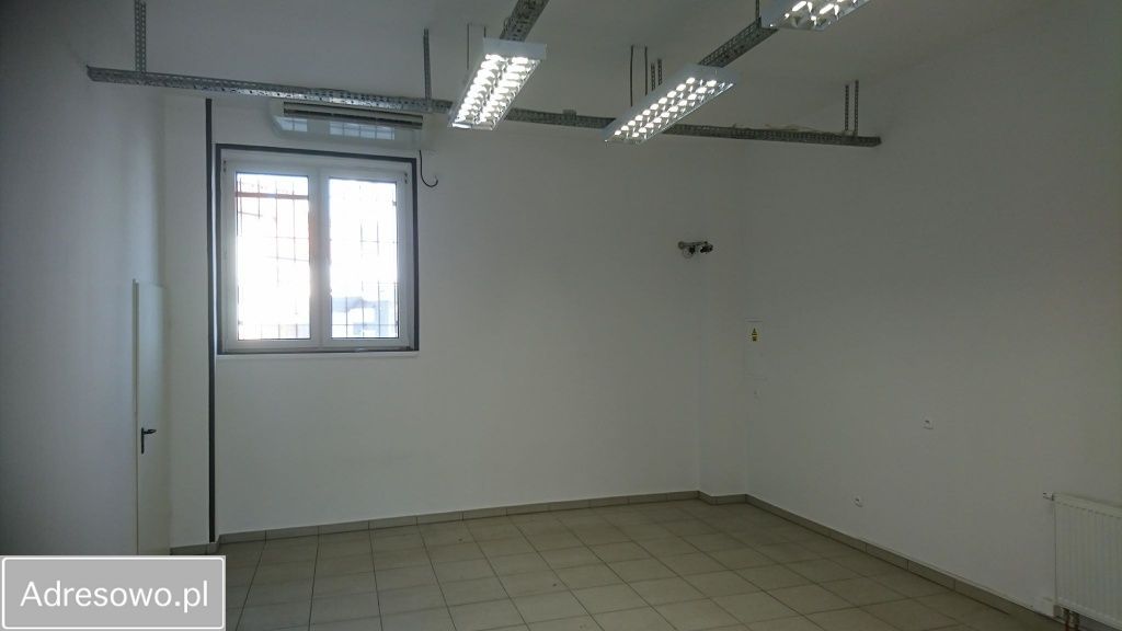 Lokal Strzelce Opolskie, rynek Rynek. Zdjęcie 7