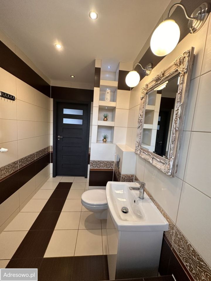 Mieszkanie 3-pokojowe Jelenia Góra Centrum, ul. 1 Maja. Zdjęcie 10