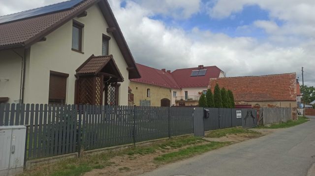 dom wolnostojący Świątniki. Zdjęcie 1