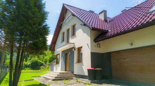dom wolnostojący, 6 pokoi Pewel Wielka. Zdjęcie 17