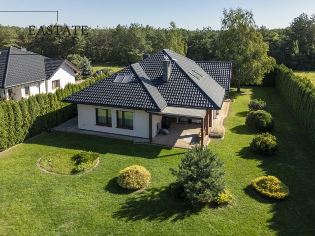 dom wolnostojący, 6 pokoi Linin. Zdjęcie 3