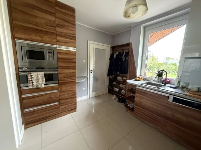 dom wolnostojący, 5 pokoi Pruszków Tworki, ul. Mariańska. Zdjęcie 7
