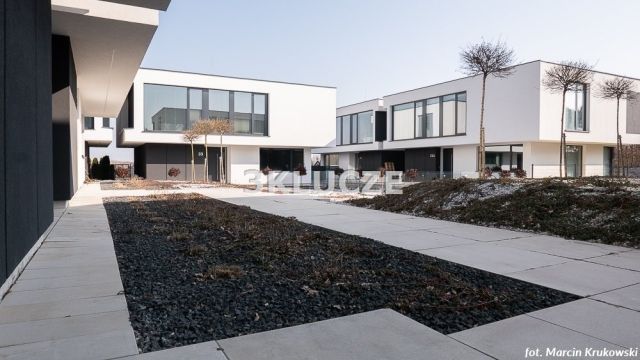 dom, 6 pokoi Dąbrowica, ul. Nałęczowska. Zdjęcie 1