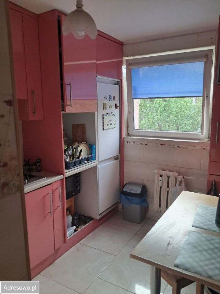 Mieszkanie 3-pokojowe Krosno, ul. Bohaterów Westerplatte. Zdjęcie 2