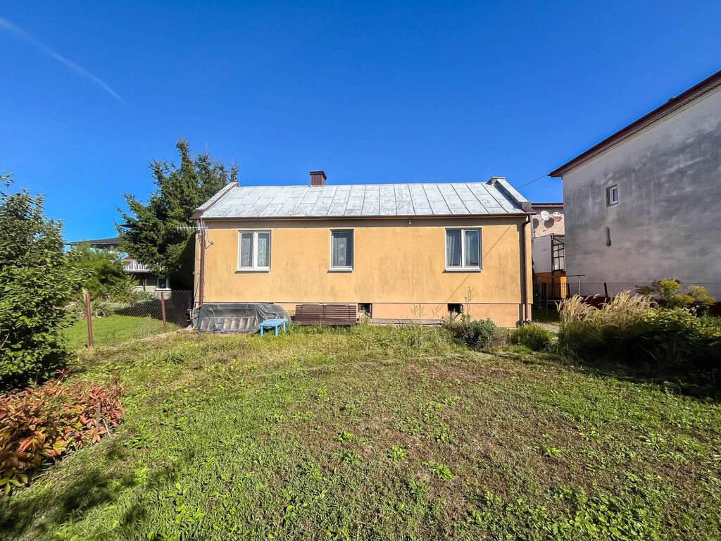 dom wolnostojący, 2 pokoje Ostrowiec Świętokrzyski, ul. Zygmuntówka. Zdjęcie 2