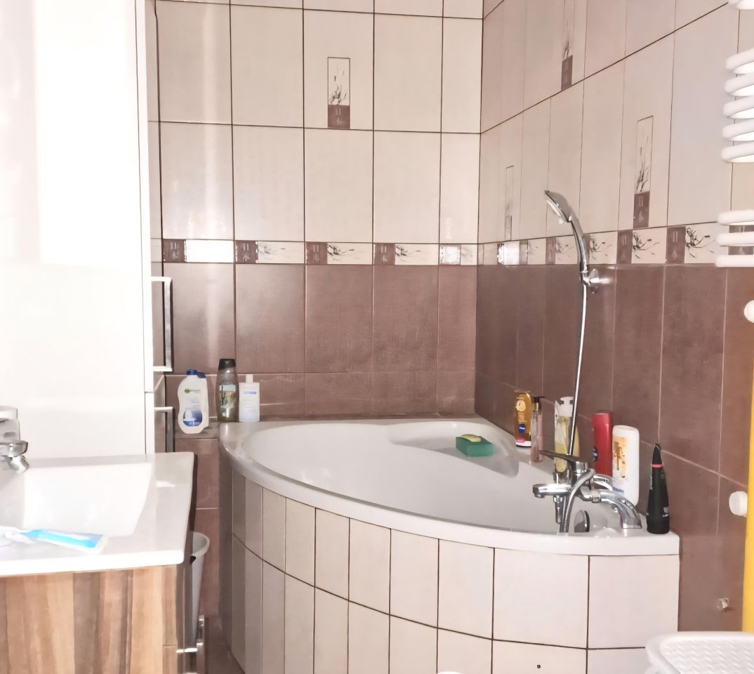 Mieszkanie 4-pokojowe Legnica Centrum, ul. Biskupia. Zdjęcie 7