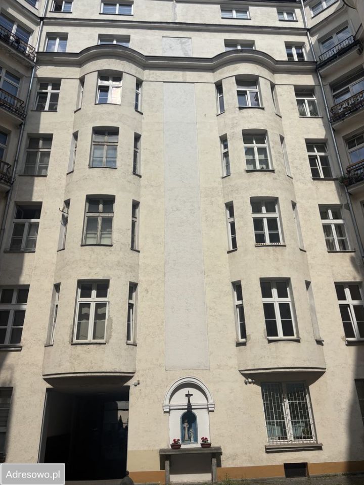 Warszawa Powiśle, al. 3 Maja Mieszkanie - 3 pokoje - 71 m² - 2 piętro