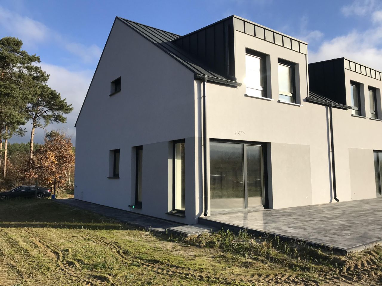 bliźniak, 4 pokoje Piotrkówko, ul. Pod Lasem. Zdjęcie 2