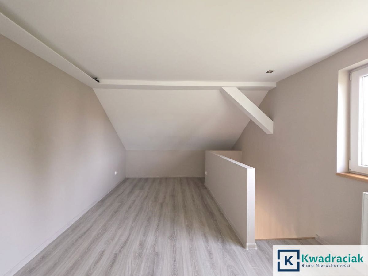 dom wolnostojący, 5 pokoi Sanok. Zdjęcie 12