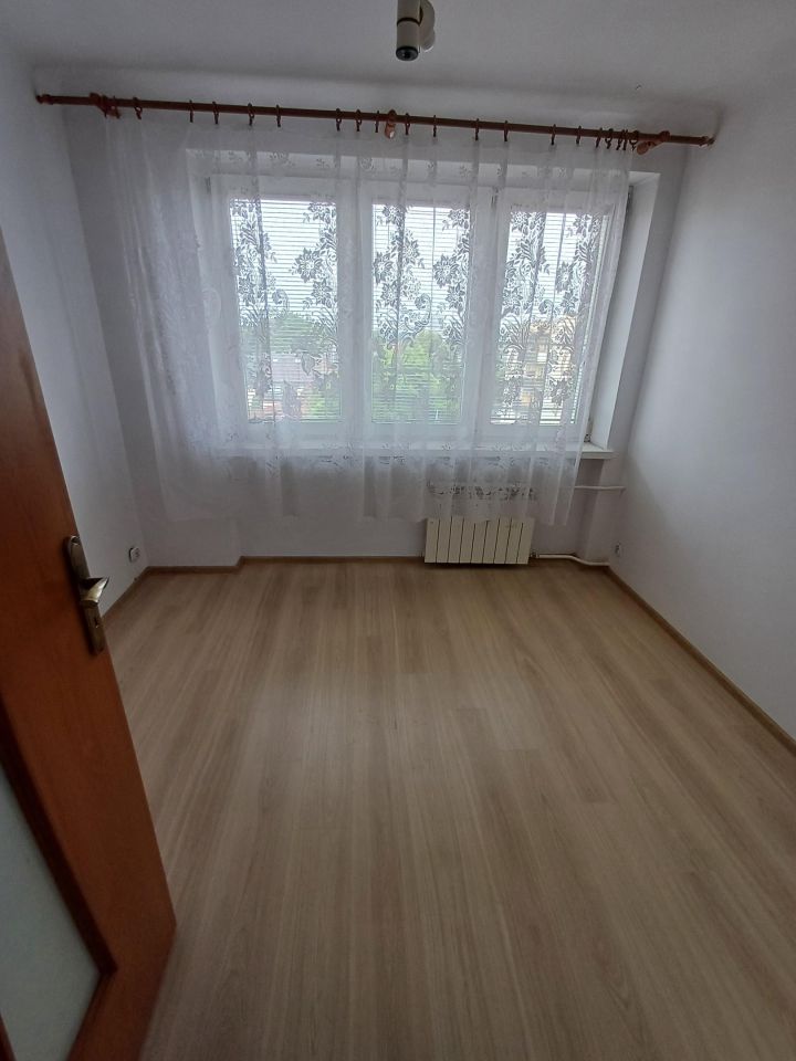 Mieszkanie 3-pokojowe Nowy Dwór Mazowiecki Centrum, ul. Ignacego Daszyńskiego. Zdjęcie 4