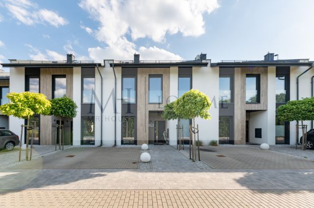 Mieszkanie 4-pokojowe Łódź Polesie, ul. Żołnierska. Zdjęcie 1