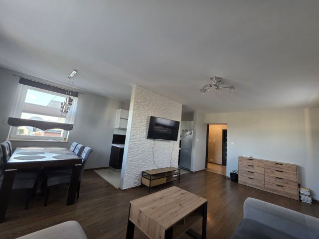 Mieszkanie 2-pokojowe Tomaszów Mazowiecki, ul. Smugowa. Zdjęcie 1