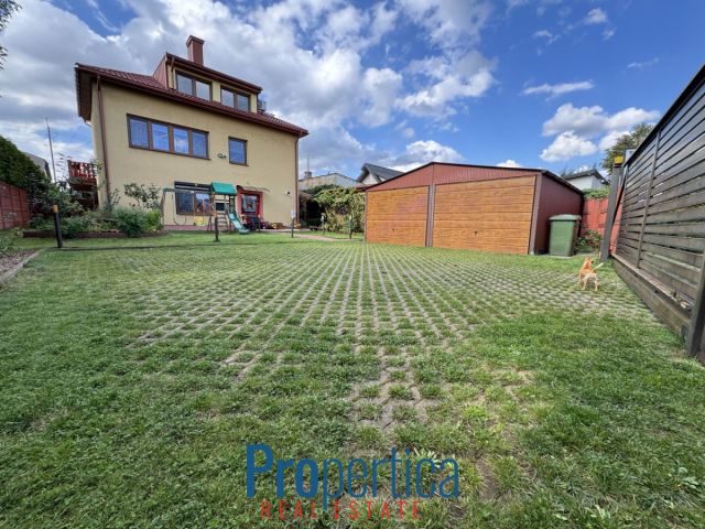 budynek wielorodzinny, 4 pokoje Leoncin, ul. Spokojna. Zdjęcie 1