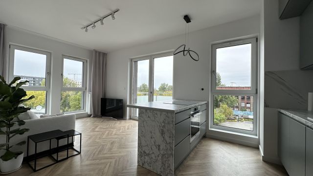 Mieszkanie 3-pokojowe Warszawa Ursus, ul. Lalki. Zdjęcie 1