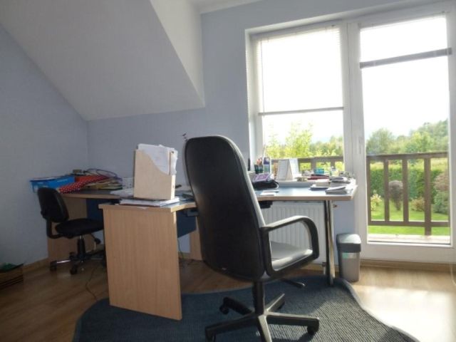 dom szeregowy, 5 pokoi Jelenia Góra Cieplice Śląskie-Zdrój. Zdjęcie 7