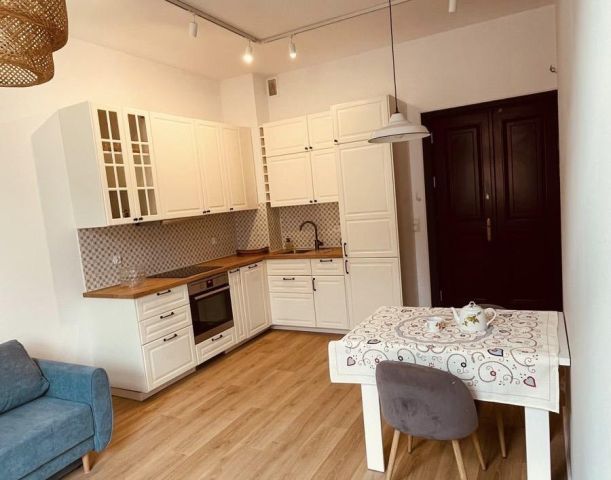 Mieszkanie 2-pokojowe Kraków Podgórze, ul. Kalwaryjska. Zdjęcie 1